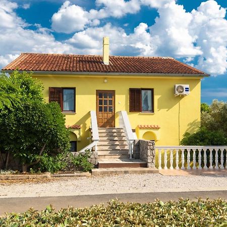 Apartment Drago *Cosy & Close To The Beach! Krk Town Εξωτερικό φωτογραφία