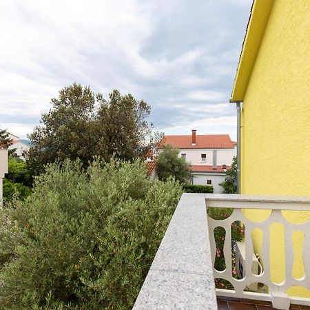 Apartment Drago *Cosy & Close To The Beach! Krk Town Εξωτερικό φωτογραφία