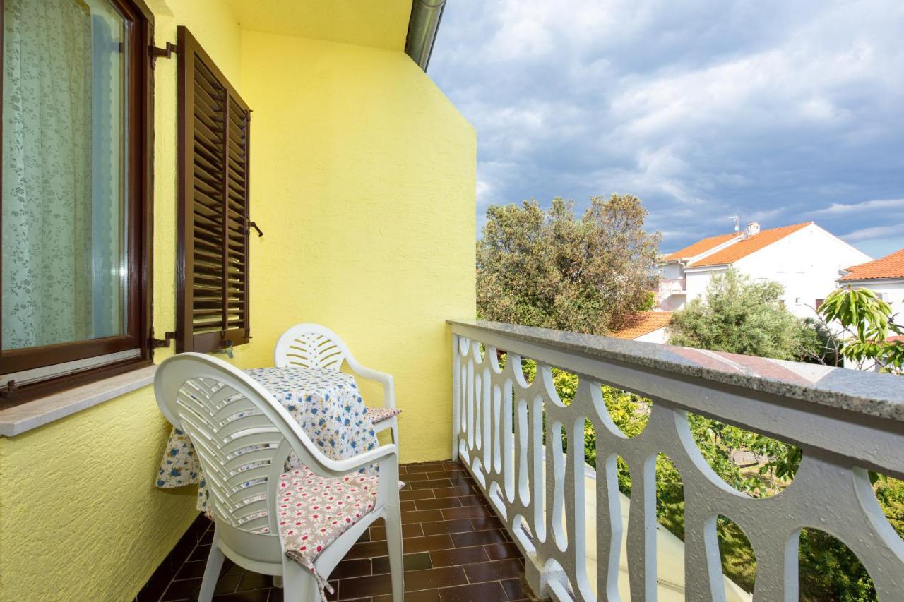 Apartment Drago *Cosy & Close To The Beach! Krk Town Εξωτερικό φωτογραφία