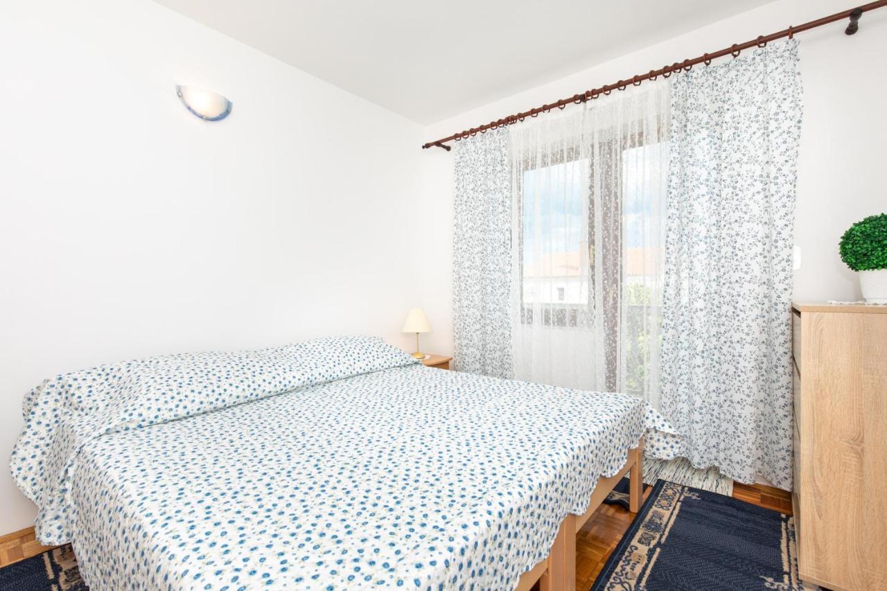 Apartment Drago *Cosy & Close To The Beach! Krk Town Εξωτερικό φωτογραφία