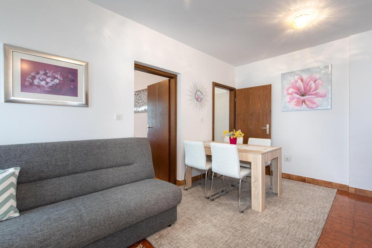 Apartment Drago *Cosy & Close To The Beach! Krk Town Εξωτερικό φωτογραφία