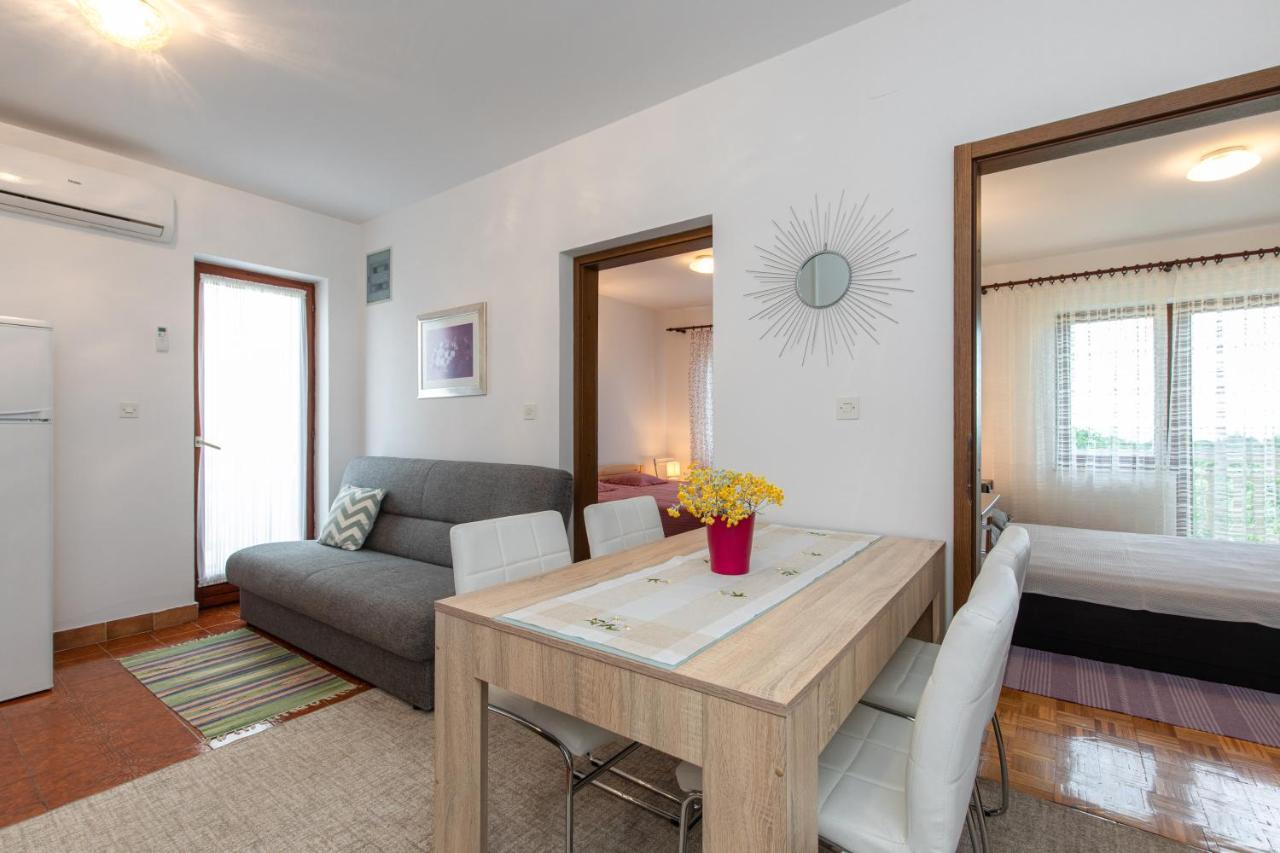 Apartment Drago *Cosy & Close To The Beach! Krk Town Εξωτερικό φωτογραφία