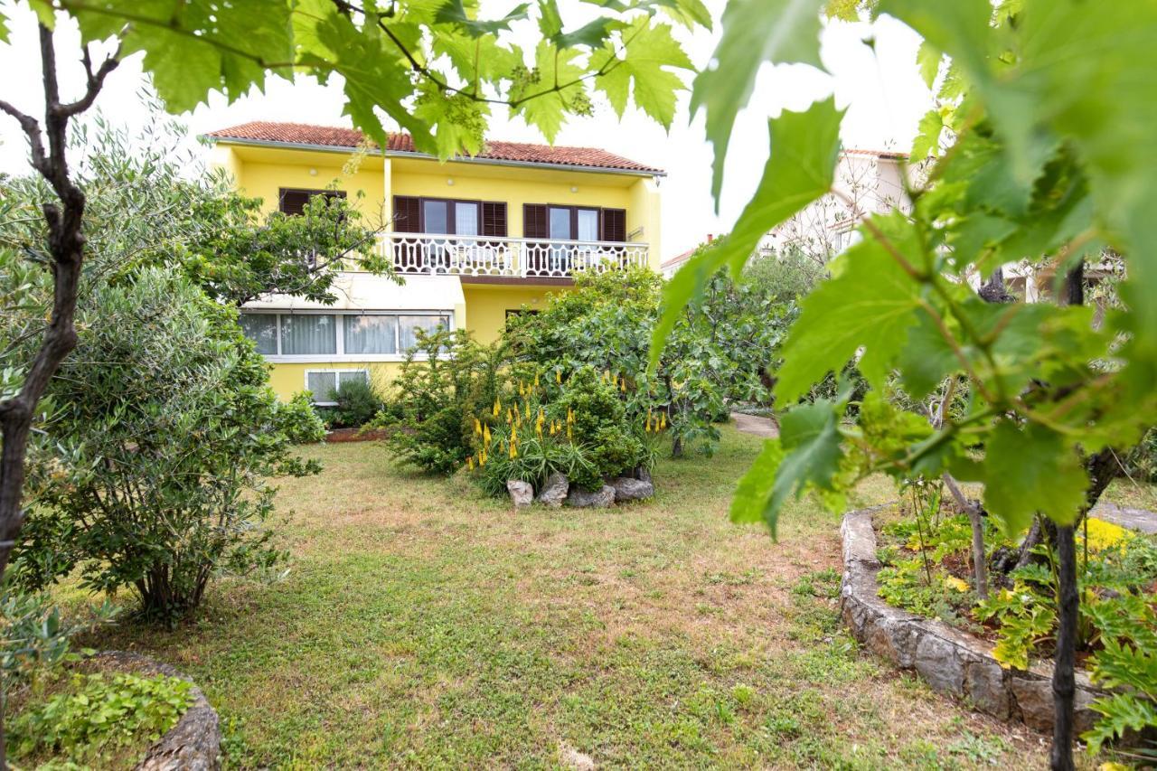 Apartment Drago *Cosy & Close To The Beach! Krk Town Εξωτερικό φωτογραφία